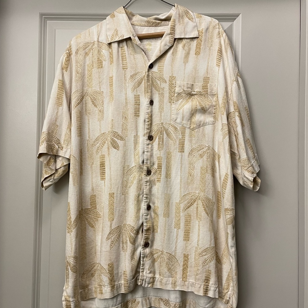 Tommy Bahama Hawaiian Beach Shirt